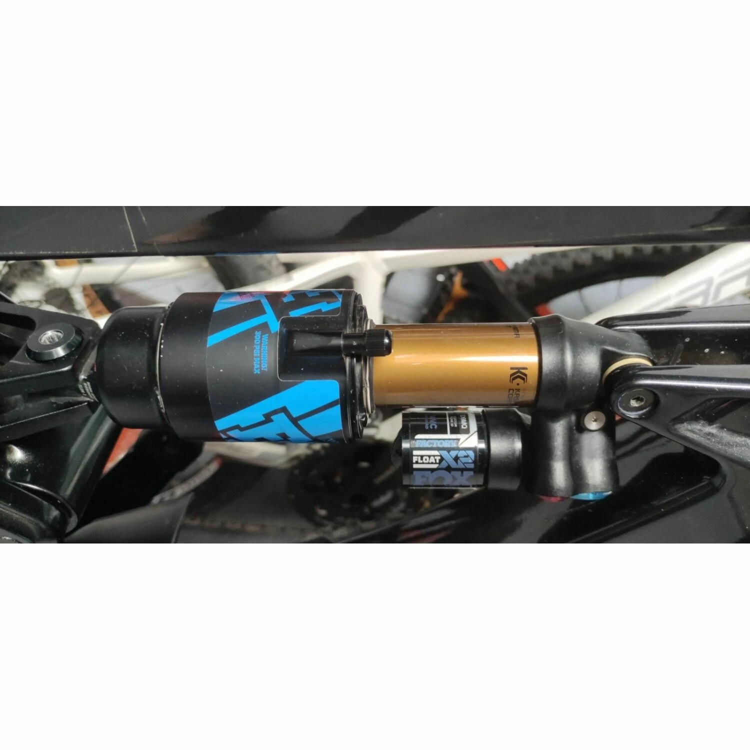 Amortisseurs Fox Racing Shox 3 Amortisseurs Fox Racing Shox – Image 3