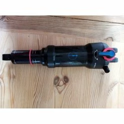 Amortisseurs Rockshox Deluxe