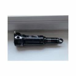 Amortisseurs Rockshox 8 Amortisseurs Rockshox -Autres pièces Soldes amortisseur vtt all mountain enduro rockshox monarch r 185x52 5 2