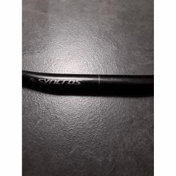 Autres Pièces Syncros 8 Autres Pièces Syncros -Autres pièces Soldes cintre carbon neuf 3