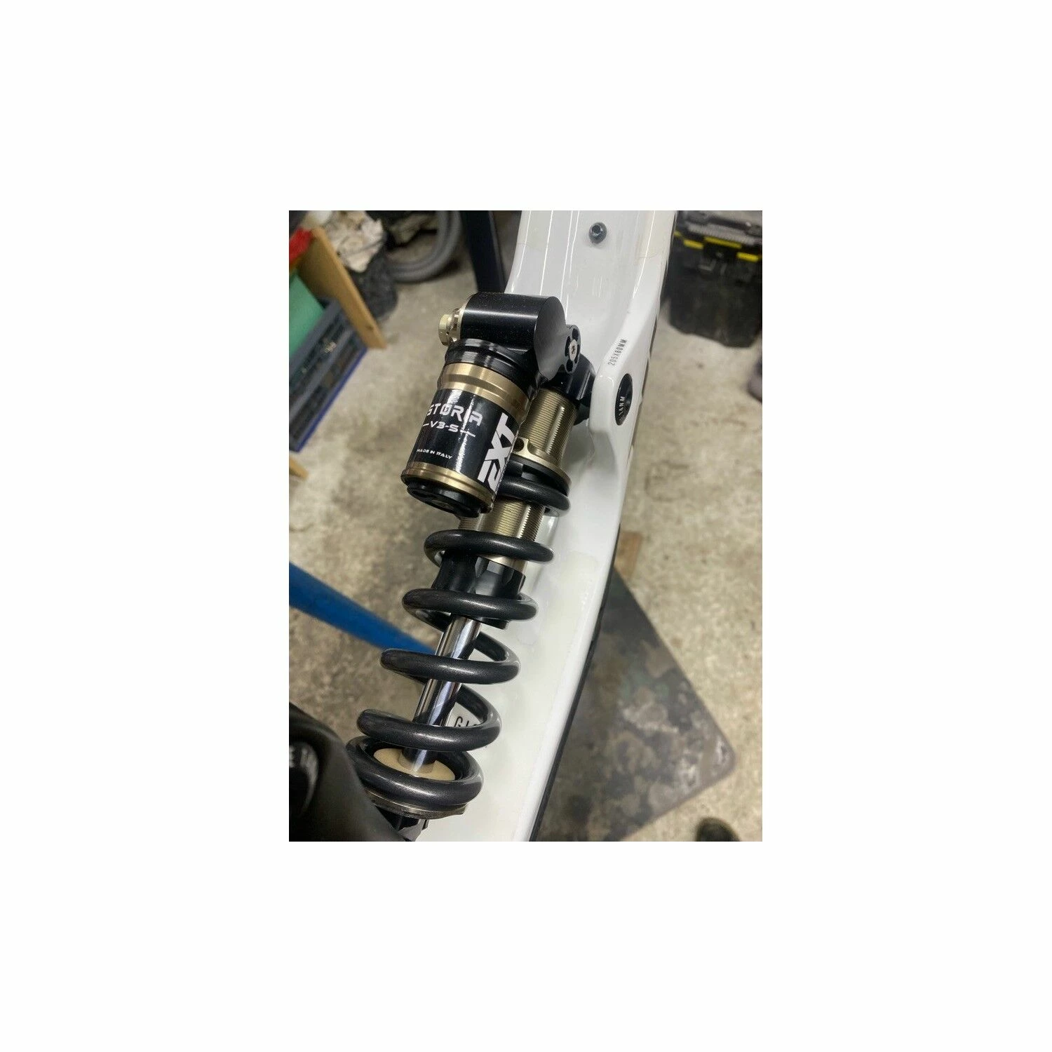 Amortisseurs Autre Marque 2 Amortisseurs Autre Marque – Image 2