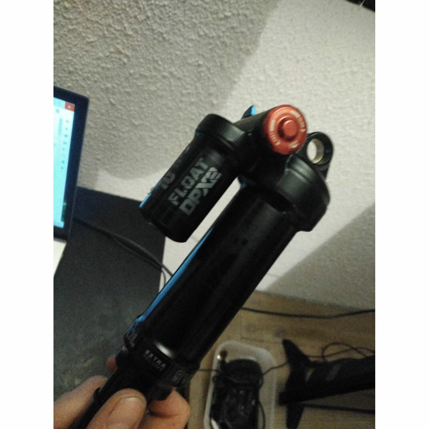 Amortisseurs 100% 1 Amortisseurs 100%