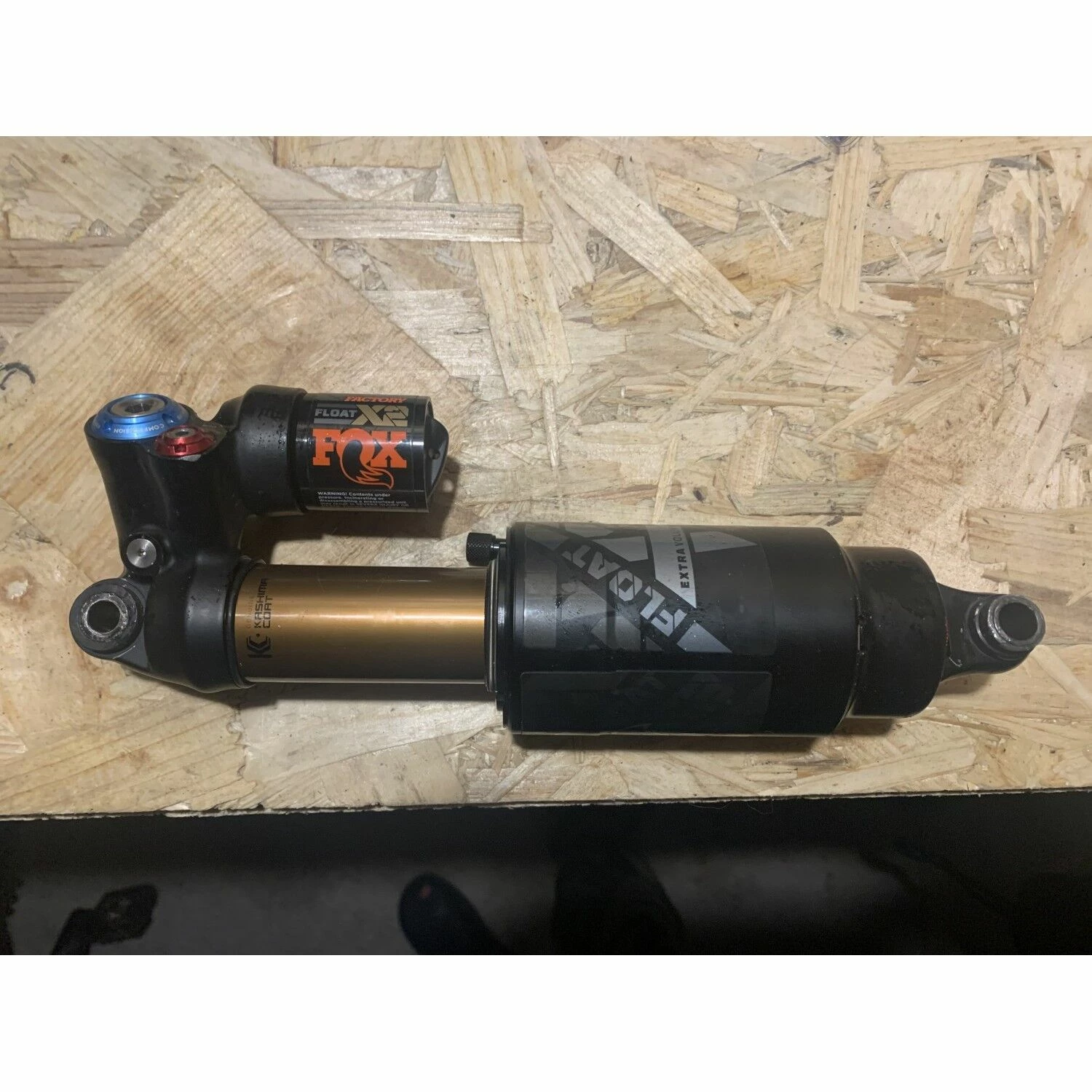 Amortisseurs Fox 1 Amortisseurs Fox