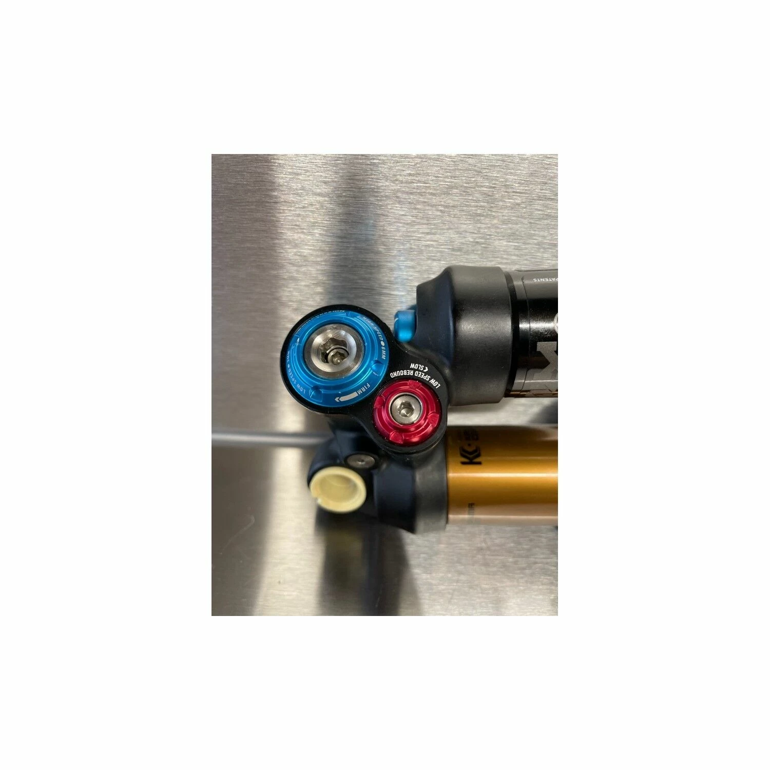 Amortisseurs Fox 1 Amortisseurs Fox