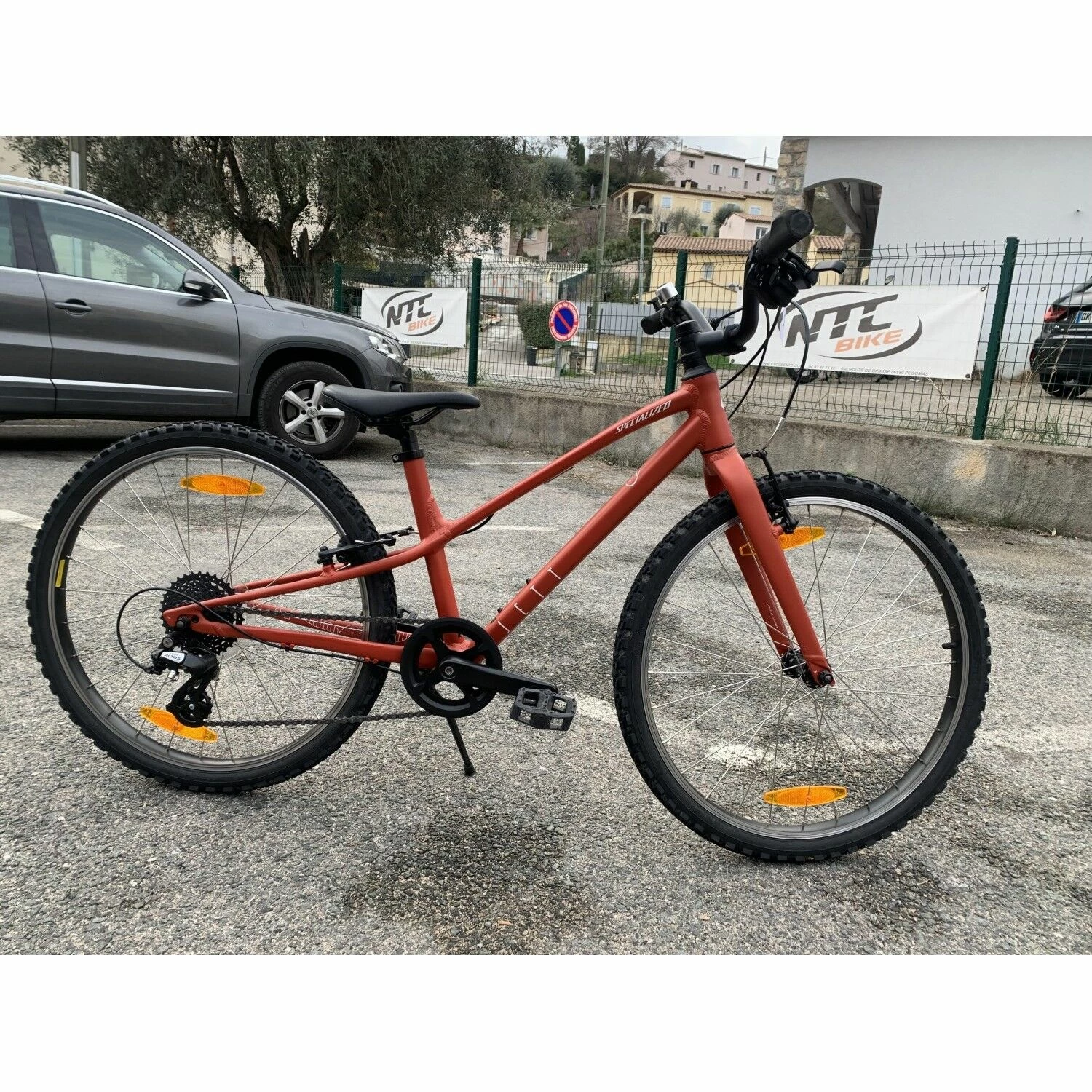 VTT Enfants Specialized - 24" 1 VTT Enfants Specialized - 24"